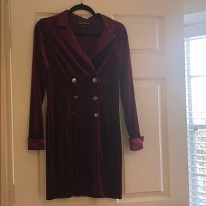 Collared velvet dress